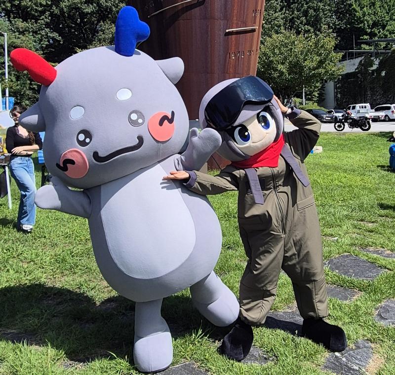 공군 학군단 과기대 축제 학군사관후보생 추가모집 홍보 부스 운영